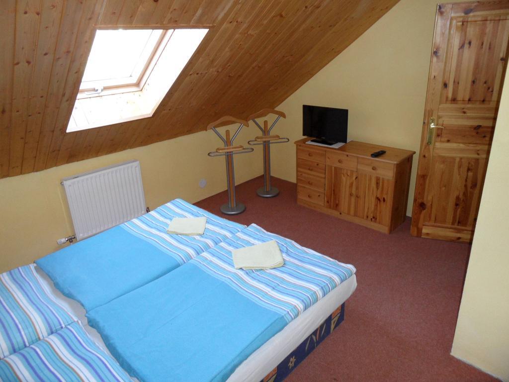 Penzion Skalicek Kunzak Room photo